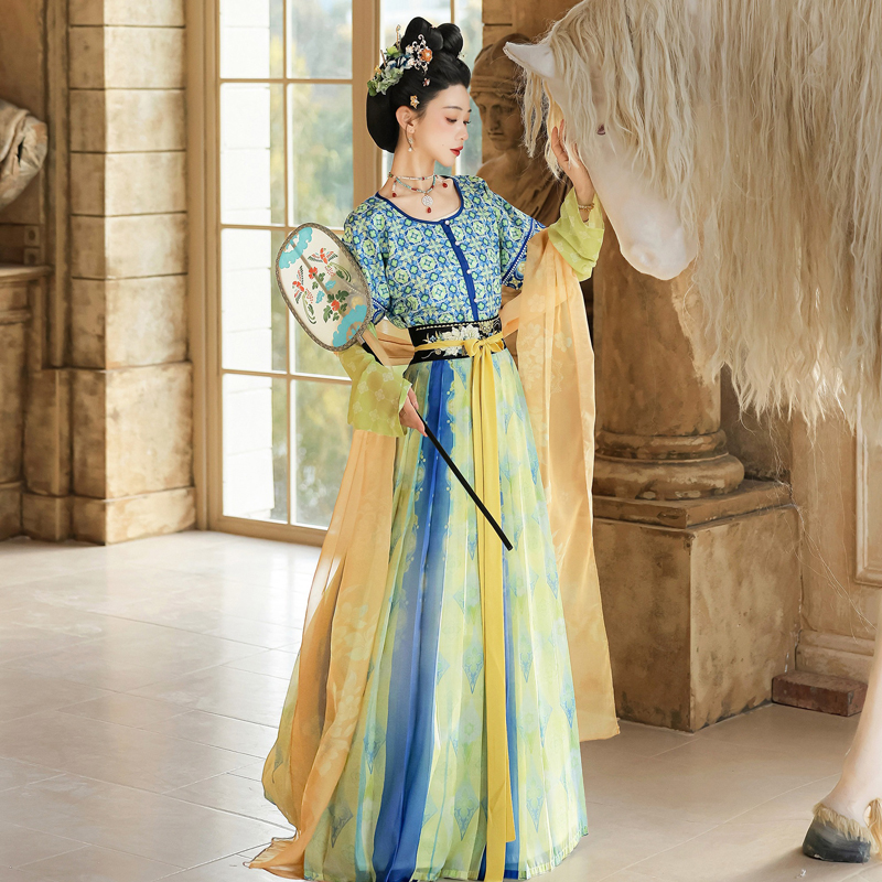 New-Women-Tang-Dynasty-Hanfu-Qiyao-Ruqun-Spring-Classical-Dress-1 Verdant Harmony