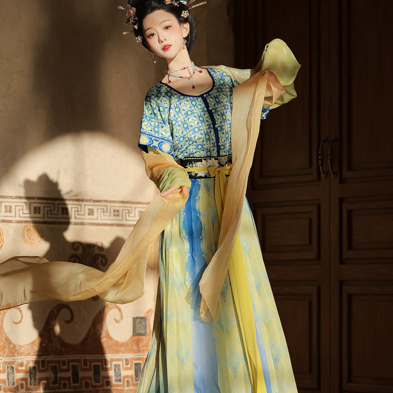 New-Women-Tang-Dynasty-Hanfu-Qiyao-Ruqun-Spring-Classical-Dress-3 New Women Tang Dynasty Hanfu Qiyao Ruqun Spring Classical Dress