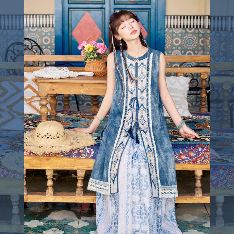 Summer-Casual-Set-Fashionable-Hanfu-Inspired-Denim-Element-Ensemble-2 Summer Casual Set Fashionable Hanfu-Inspired Denim-Element Ensemble