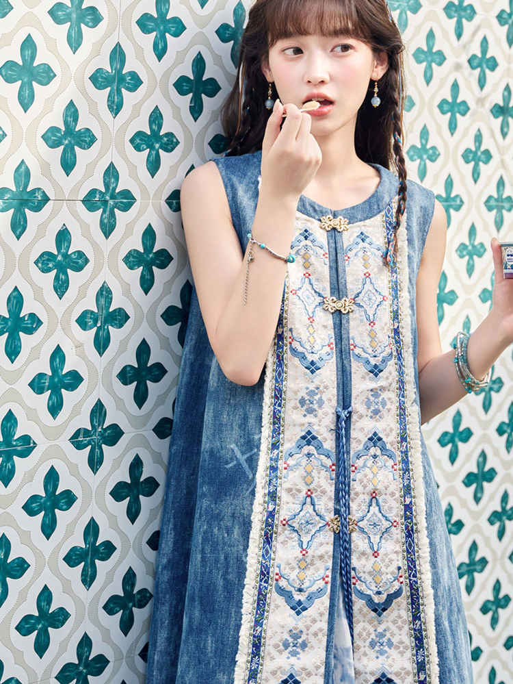 Summer Casual Set Fashionable Hanfu-Inspired Denim-Element Ensemble