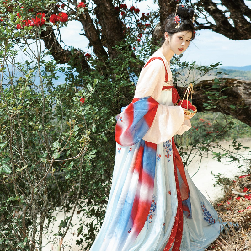 Classic-Tang-Dynasty-Spring-Red-Hanfu-Set-in-Tencel-3 Classic Tang Dynasty Spring Red Hanfu Set in Tencel