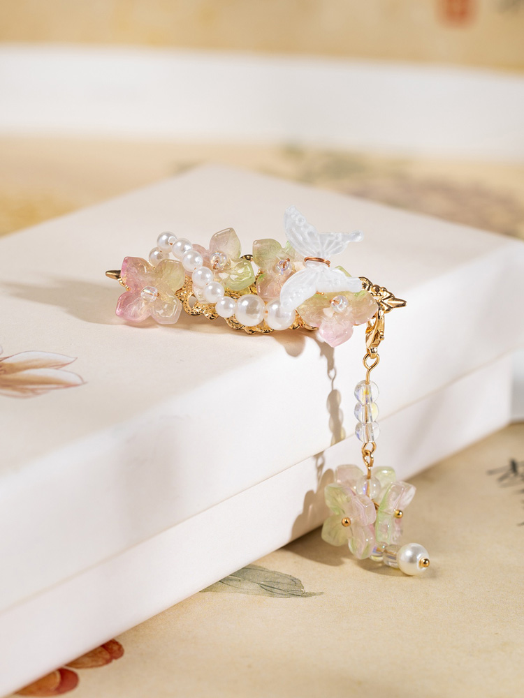 Classic-style Women Hair Clips Hanfu-inspired Tassel Hair Accessories Cute Butterfly and Flower Clips Graceful Butterfly