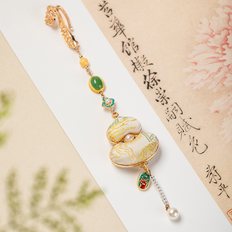 Classical-Hanfu-Accessory-Song-Brocade-Craftsmanship-Ya-Jin-Qipao-Ornament-2 Classical Hanfu Accessory Song Brocade Craftsmanship Ya Jin Qipao Ornament