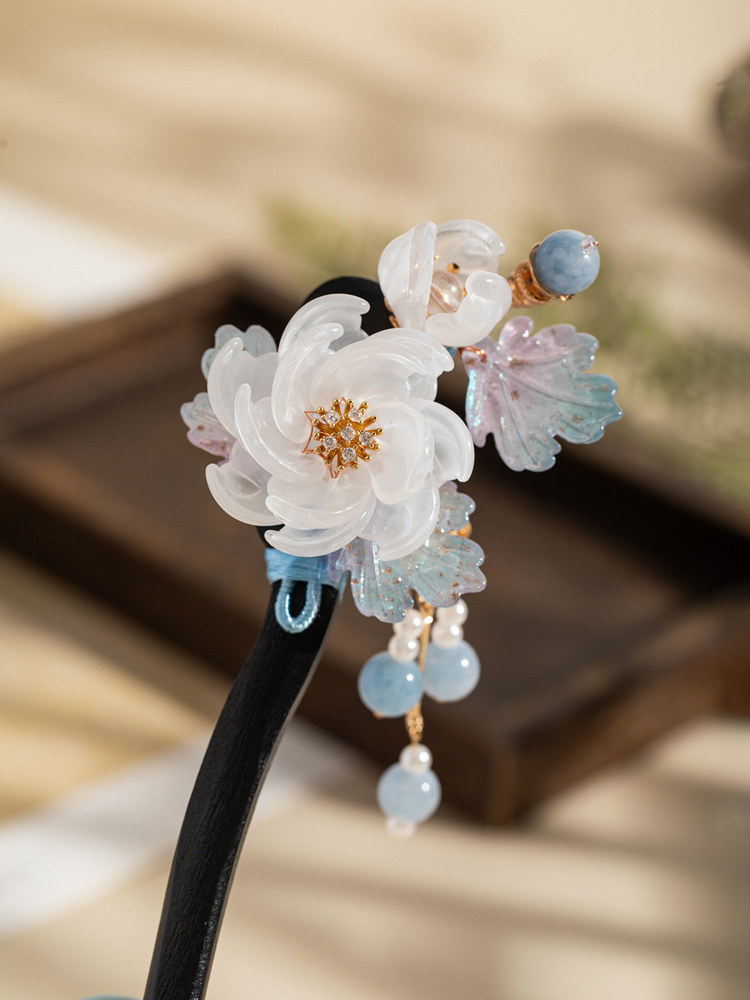 Hanfu Plum Blossom Wooden Hairpin for Women Ancient-Style Qipao Hair Accessory