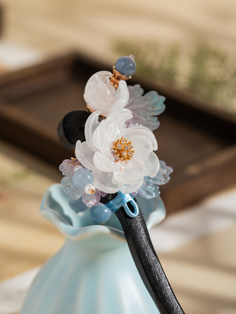 Hanfu Plum Blossom Wooden Hairpin for Women Ancient-Style Qipao Hair Accessory