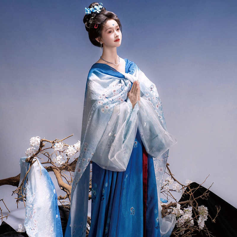 Traditional-Tang-Dynasty-Women-Hanfu-in-the-Fa-Men-Si-Style-Blue-Color-Scheme-4 Traditional Tang Dynasty Women Hanfu in the Fa Men Si Style Blue Color Scheme