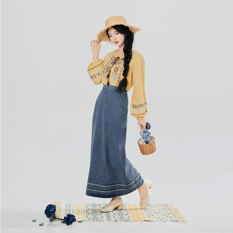 Women-Casual-Hanfu-Outfits-for-Spring-Outings-in-Vacation-Style-1 Women Casual Hanfu Outfits for Spring Outings in a Vacation Style