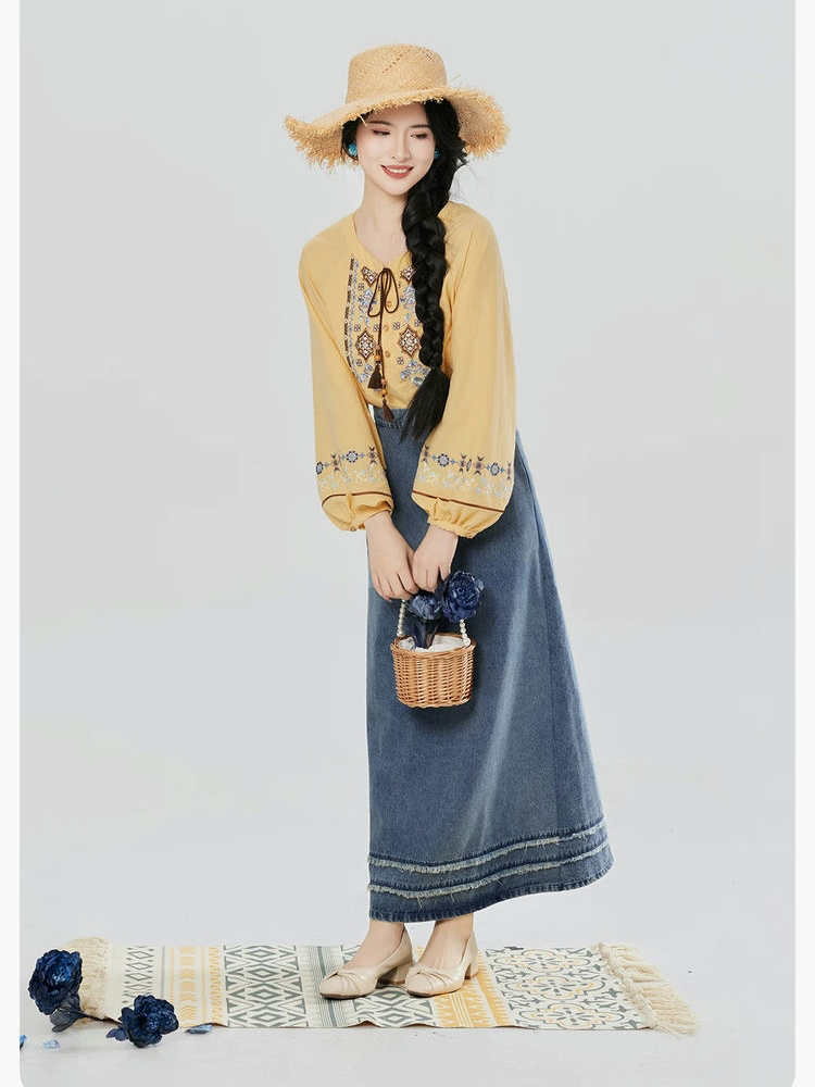 Women Casual Hanfu Outfits for Spring Outings in a Vacation Style
