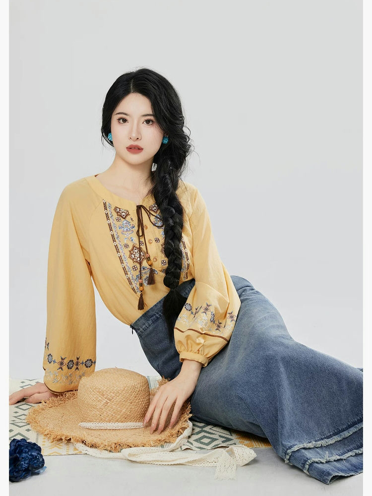 Women Casual Hanfu Outfits for Spring Outings in a Vacation Style