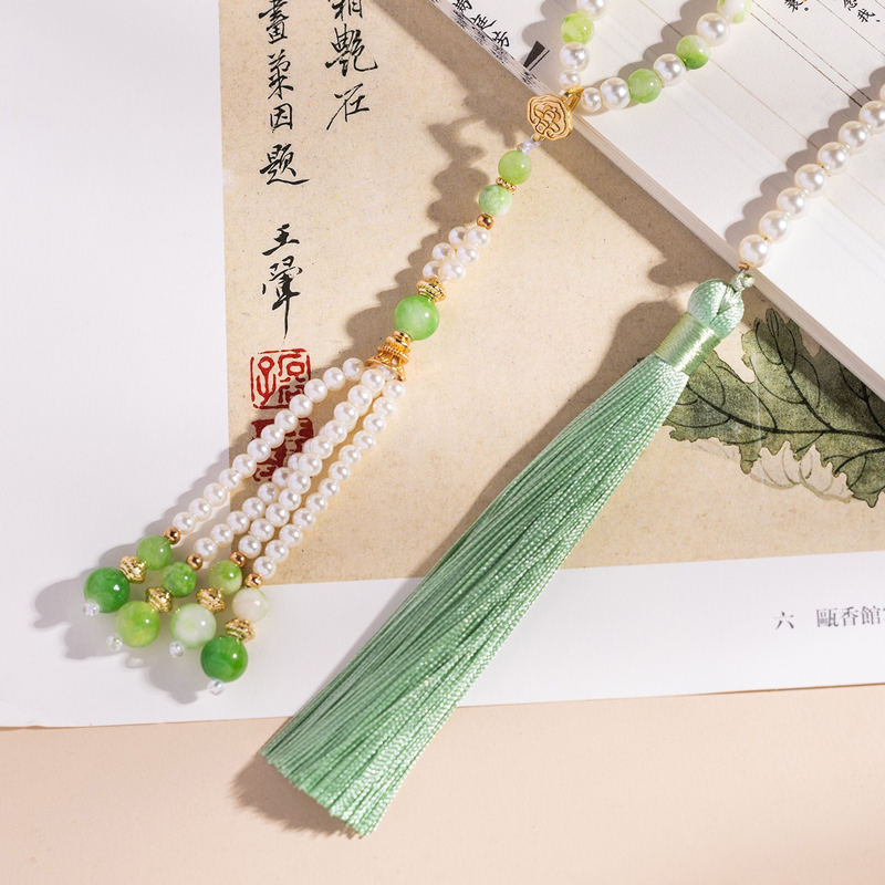 Women-Hanfu-Green-Long-Necklace-Ming-Dynasty-Style-Ying-Luo-3 Women Hanfu Green Long Necklace Ming Dynasty Style Ying Luo