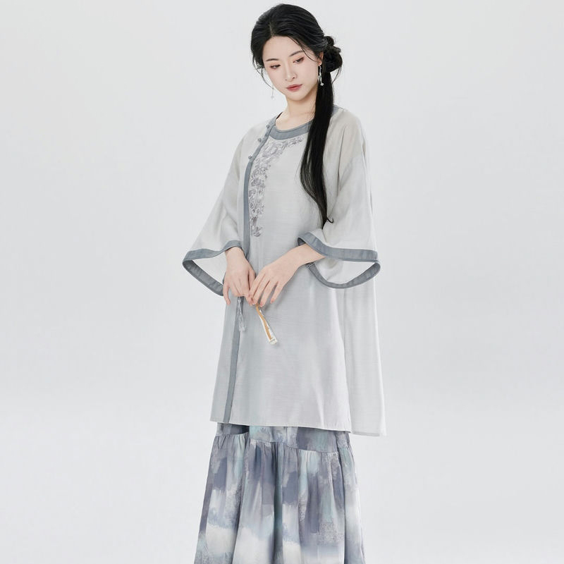 Women-Qing-Dynasty-Style-Fashion-for-Everyday-Wear-4 Women Qing Dynasty-Style Fashion for Everyday Wear