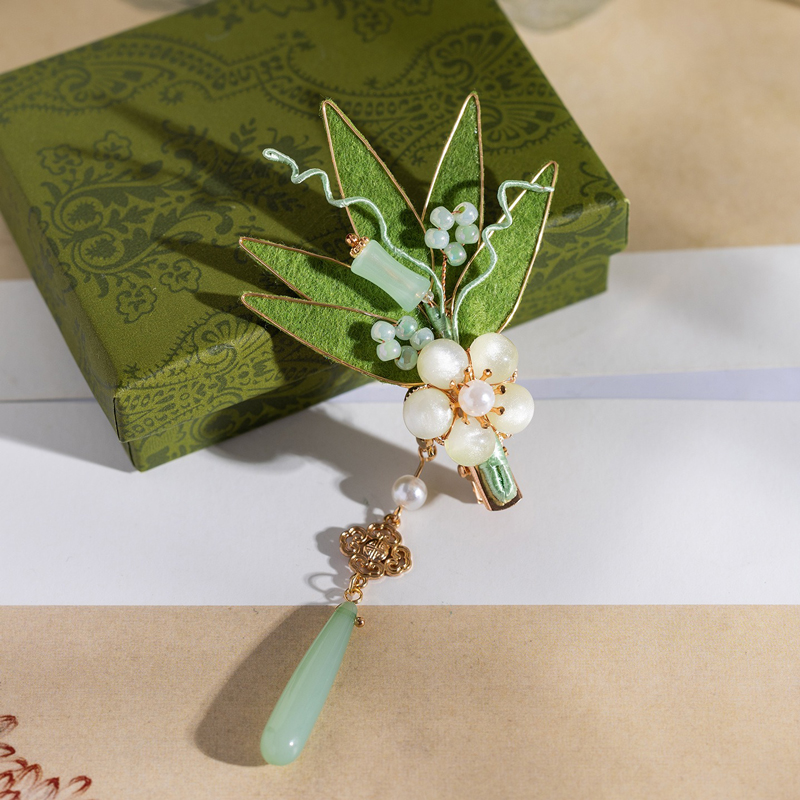Bamboo-Leaf-Hair-Clips-Hanfu-Velvet-Hair-Accessories-Retro-for-Look-4 Bamboo Leaf Hair Clips Hanfu Velvet Hair Accessories Retro for Look