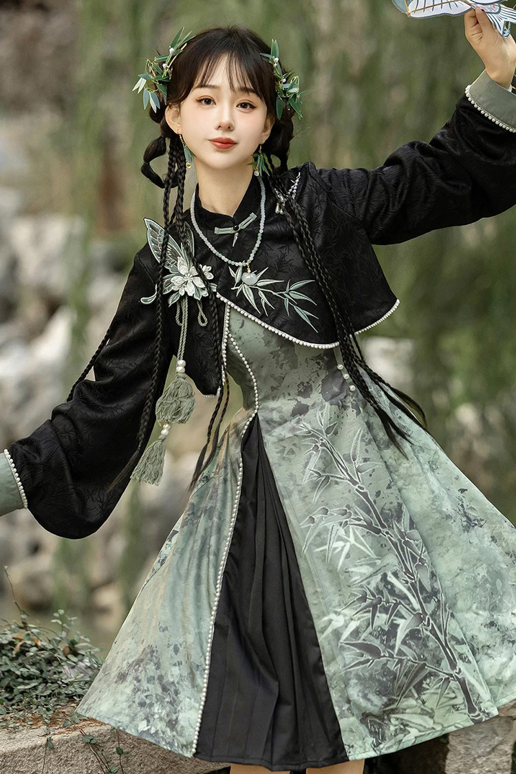 Fashionable Women Hanfu Spring Casual Set with Chinese-inspired Elements