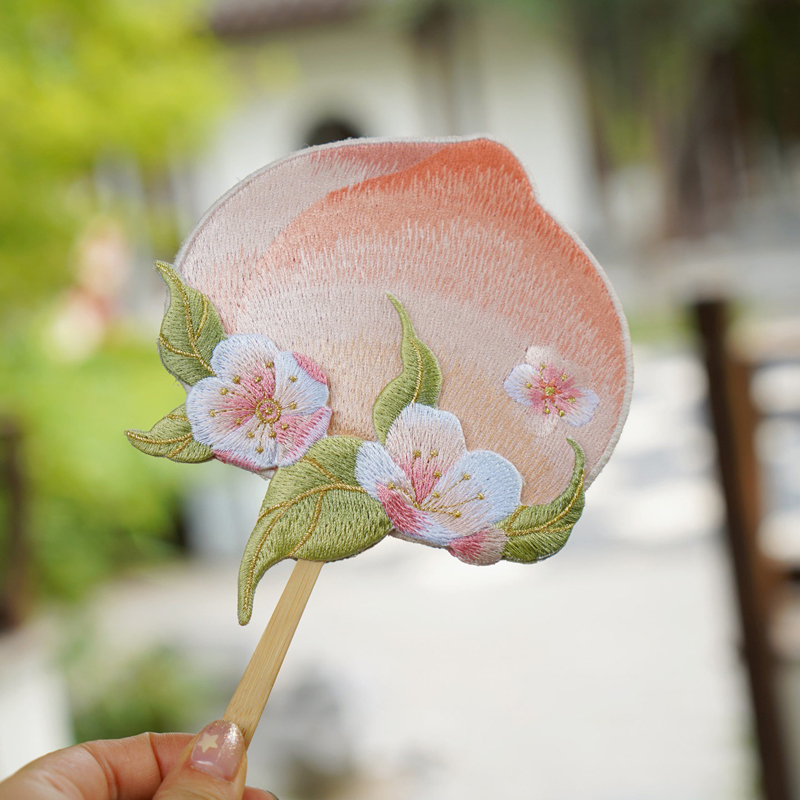 Hanfu-Accessories-Double-Sided-Embroidered-Mini-Fan-Unique-Tuanshan-Design-for-Qipao-1 Hanfu Accessories Double-Sided Embroidered Mini Fan Unique Tuanshan Design for Qipao