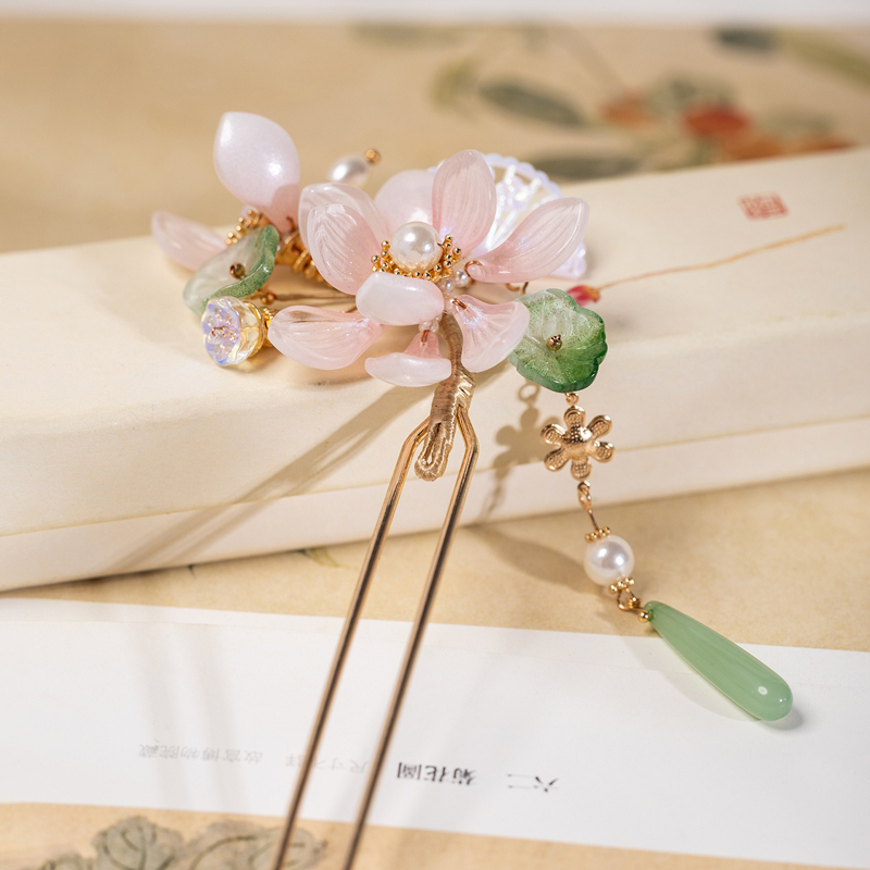 Hanfu-Hair-Accessory-Pink-Lotus-Flower-for-Summer-Outfits-3 Hanfu Hair Accessory Pink Lotus Flower for Summer Outfits