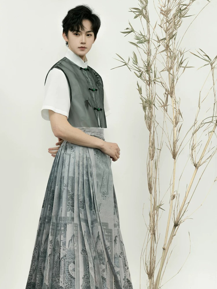 Men Ming Dynasty Hanfu Modern Style Ma Mian Silver Skirt
