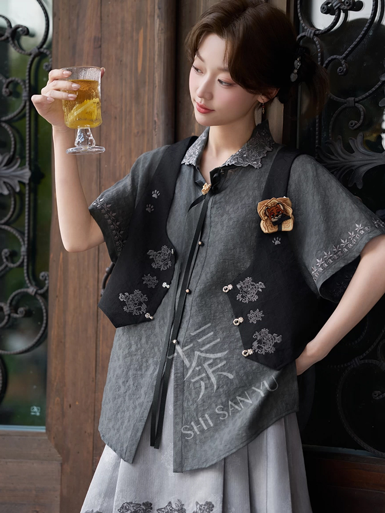 Modern Summer Women Casual Set Ming-Style Short Mamian Qun Set