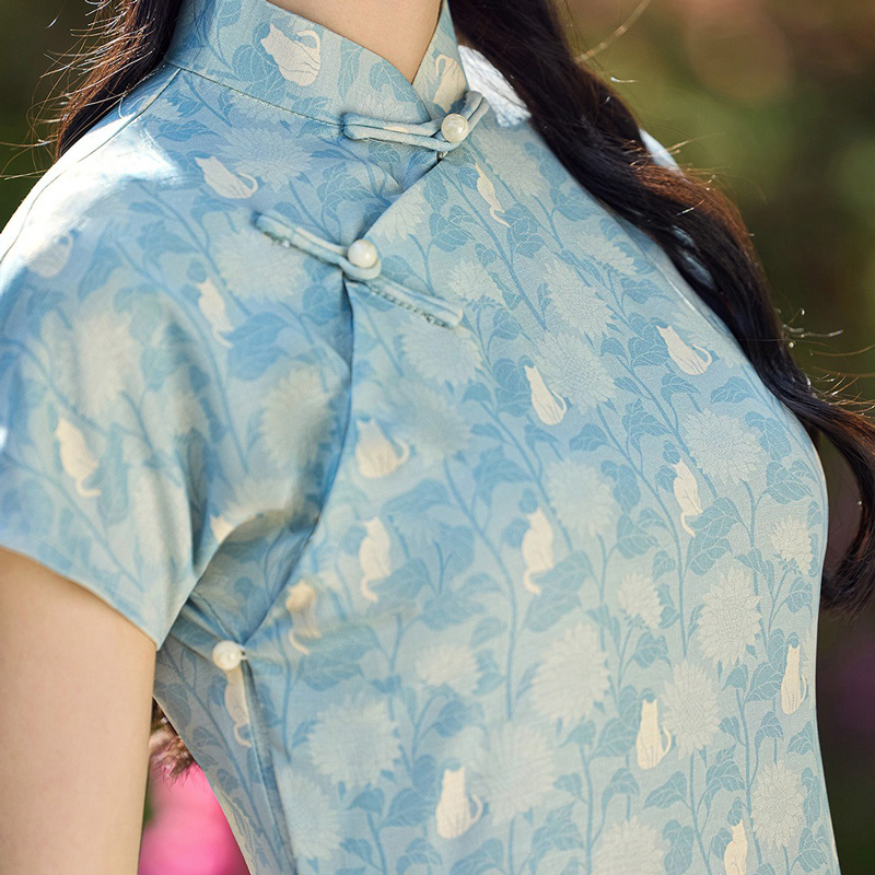 New-Summer-Women's-Qipao-Blue-Short-Sleeve-Long-Cheongsam-4 New Summer Women's Qipao Blue Short-Sleeve Long Cheongsam