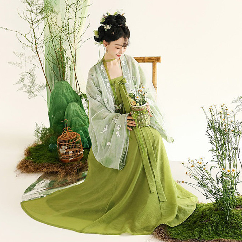 Summer-Women-Tang-Dynasty-Hanfu-Famensi-Style-Qixiong-Shanqun-4 Summer Women Tang Dynasty Hanfu Famensi Style Qixiong Shanqun