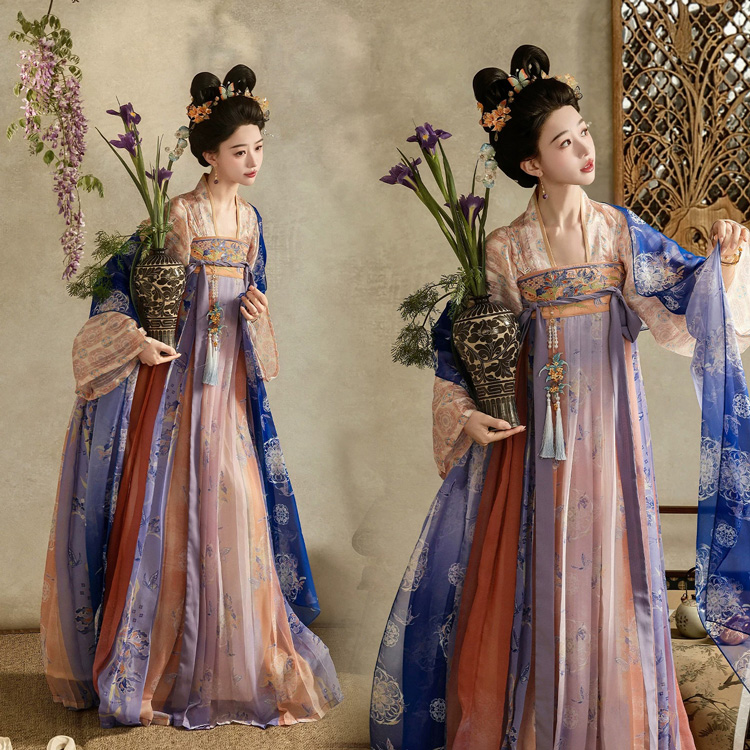 Tang Dynasty Women Qixiong Shanqun Ethereal Dunhuang Style