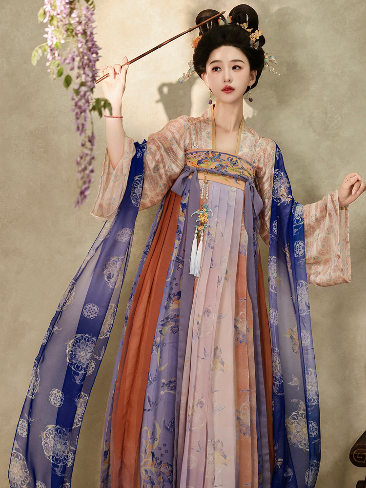 Tang Dynasty Women Qixiong Shanqun Ethereal Dunhuang Style