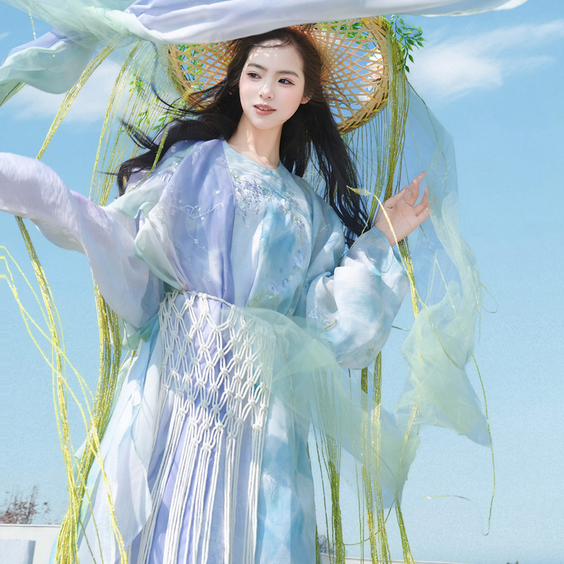 Women-Hanfu-Round-Neck-Robe-Tang-Dynasty-Style-Casual-Wear-1 Women Hanfu Round-Neck Robe Tang Dynasty-Style Casual Wear
