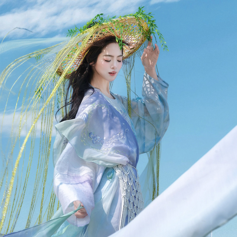 Women-Hanfu-Round-Neck-Robe-Tang-Dynasty-Style-Casual-Wear-4 Women Hanfu Round-Neck Robe Tang Dynasty-Style Casual Wear