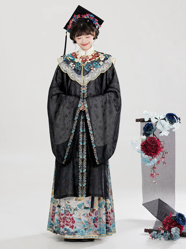 Women Ming Dynasty style Hanfu Scholar's Robe Set with Yujian Mamian Skirt