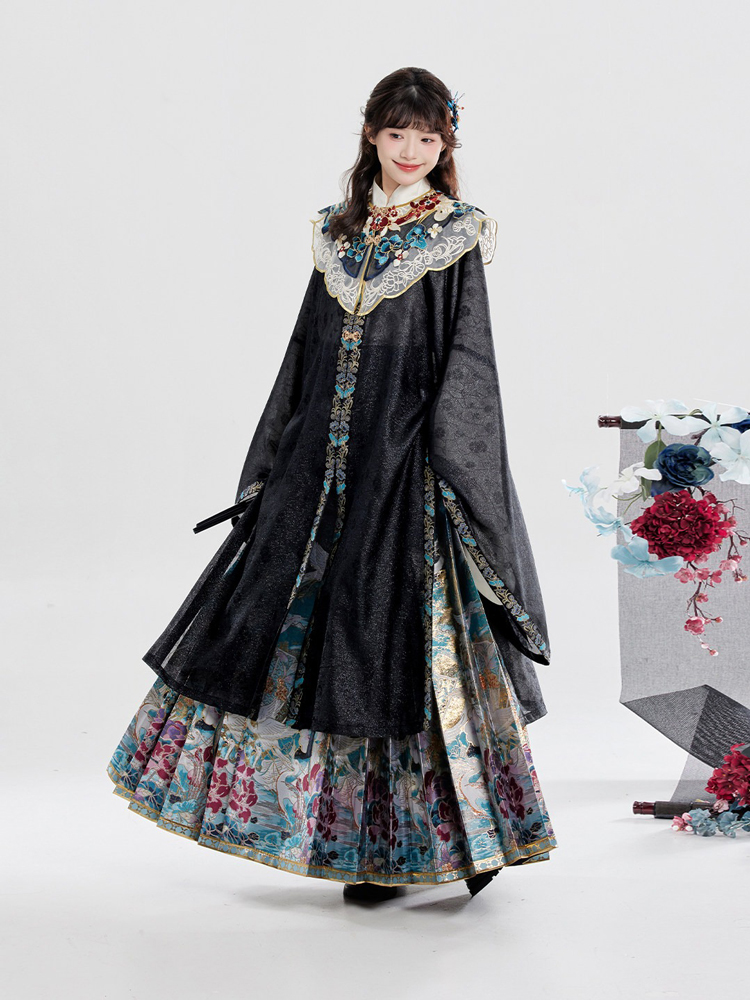 Women Ming Dynasty style Hanfu Scholar's Robe Set with Yujian Mamian Skirt