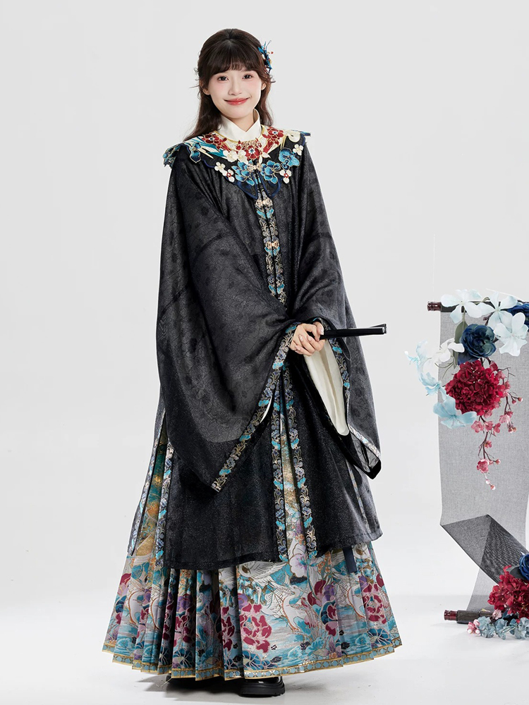Women Ming Dynasty style Hanfu Scholar's Robe Set with Yujian Mamian Skirt