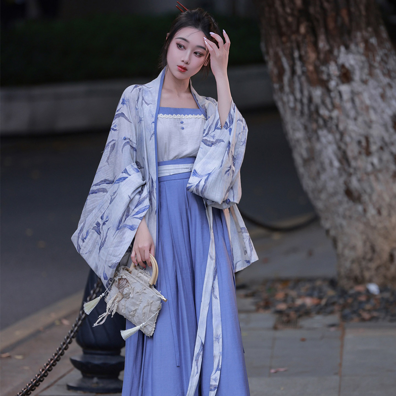 Women-Summer-Casual-Hanfu-Song-Dynasty-Style-Blue-Everyday-Songku-Set-3 Women Summer Casual Hanfu Song Dynasty-Style Blue Everyday Songku Set