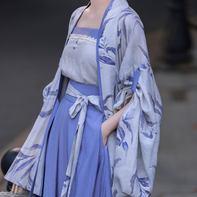 Women-Summer-Casual-Hanfu-Song-Dynasty-Style-Blue-Everyday-Songku-Set-4 Women Summer Casual Hanfu Song Dynasty-Style Blue Everyday Songku Set