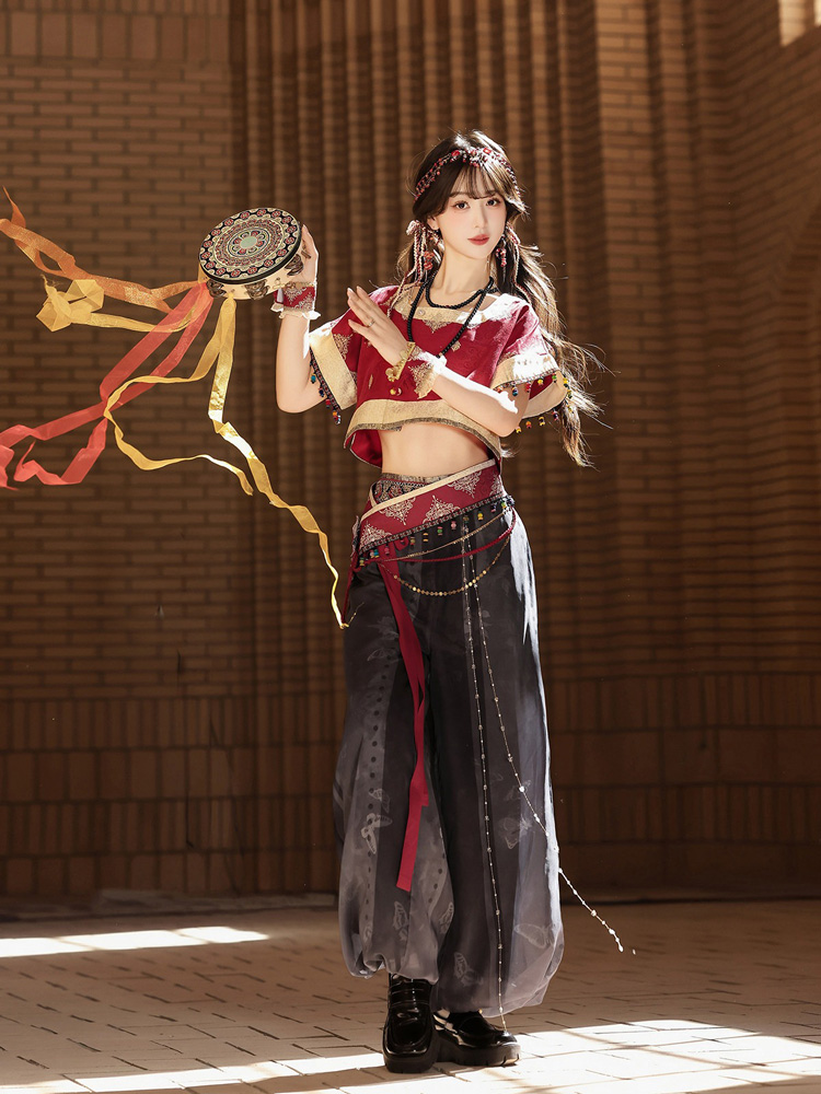 Dunhuang Hanfu for Women Unique Red Set with Han-Style Elements