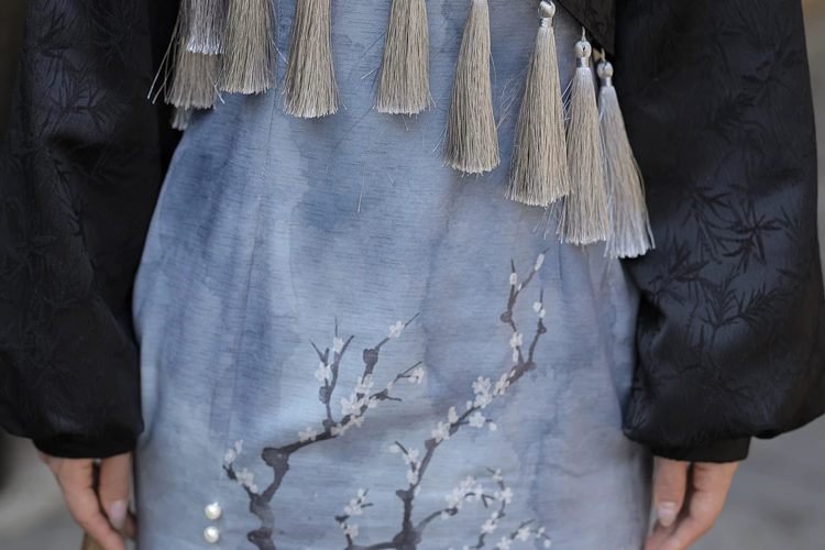 Women Modernized Hanfu-Inspired Fitted Casual Plum Blossom Spaghetti-Strap Dress