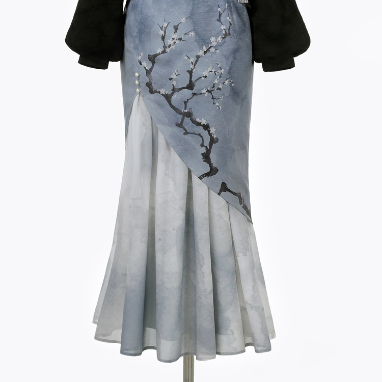 Women Modernized Hanfu-Inspired Fitted Casual Plum Blossom Spaghetti-Strap Dress