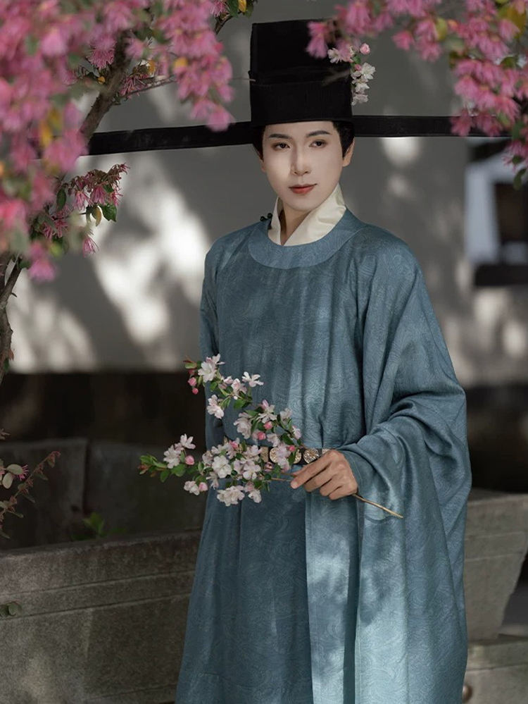 Men Song Dynasty Style Hanfu Round-Neck Robe Classic Minimalist Set