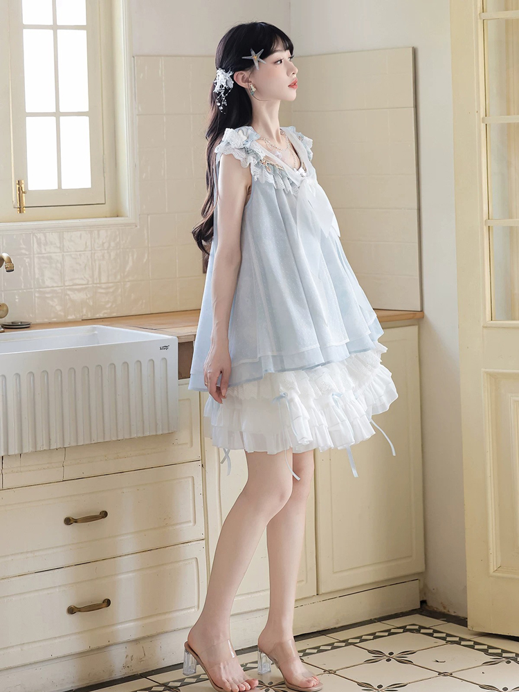 Women Casual Hanfu-Inspired Sleeveless Outfit in Blue Tones