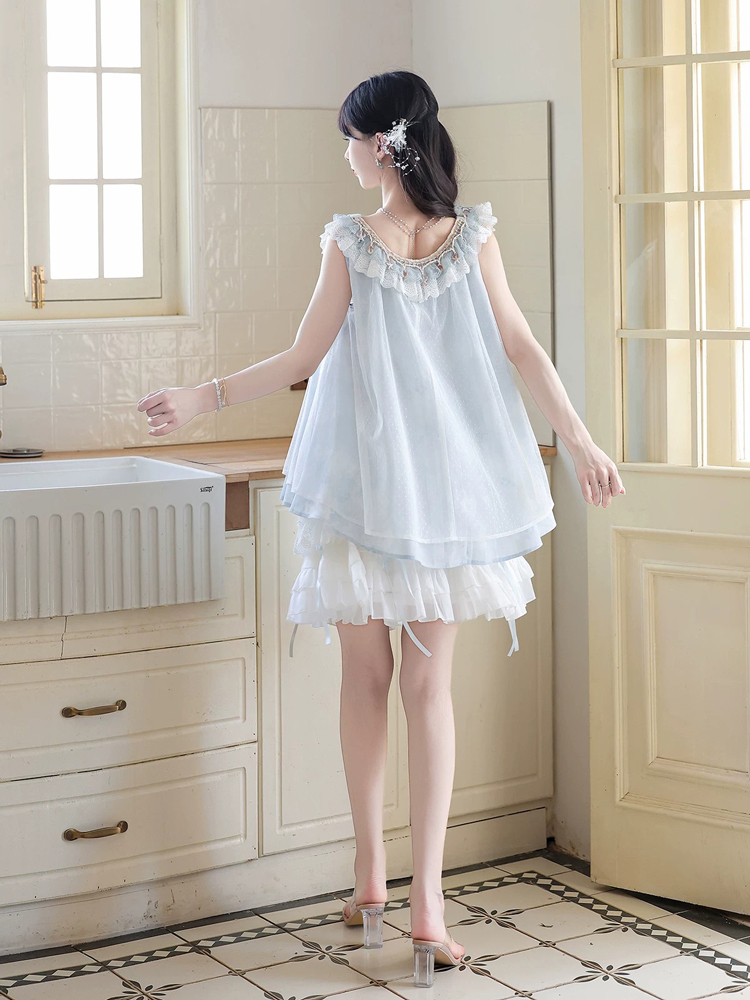 Women Casual Hanfu-Inspired Sleeveless Outfit in Blue Tones