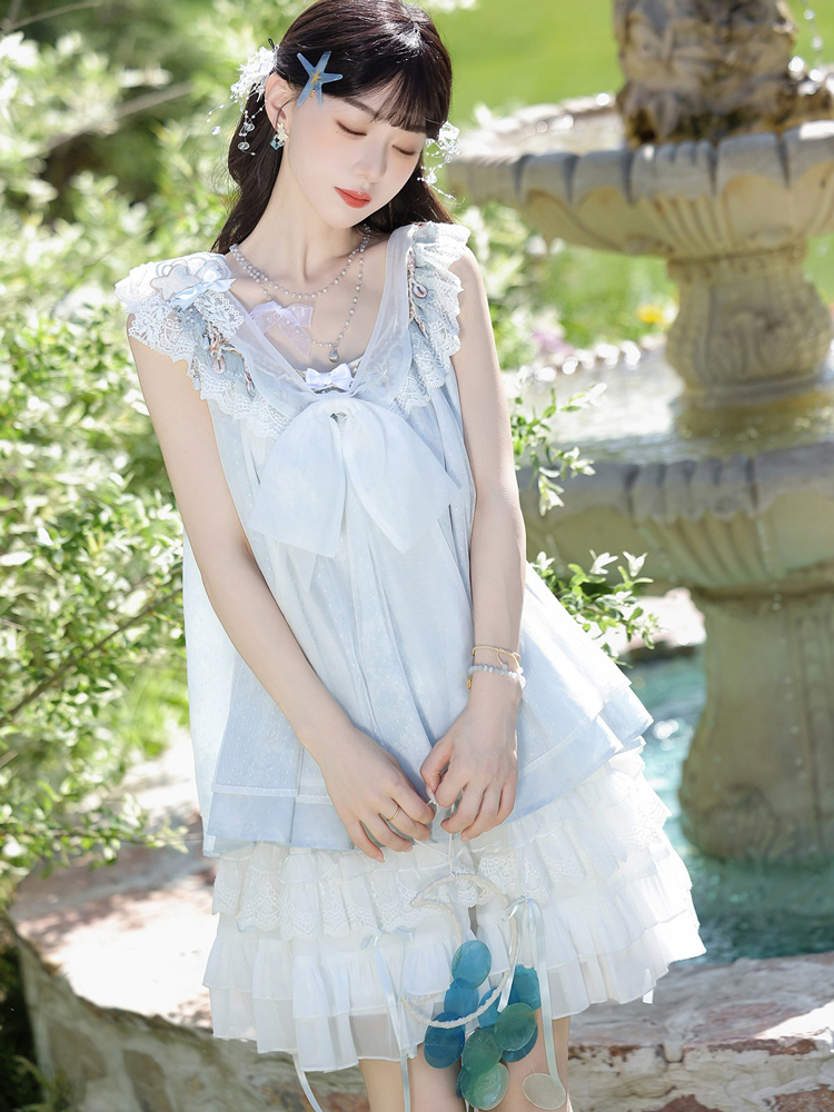 Women Casual Hanfu-Inspired Sleeveless Outfit in Blue Tones