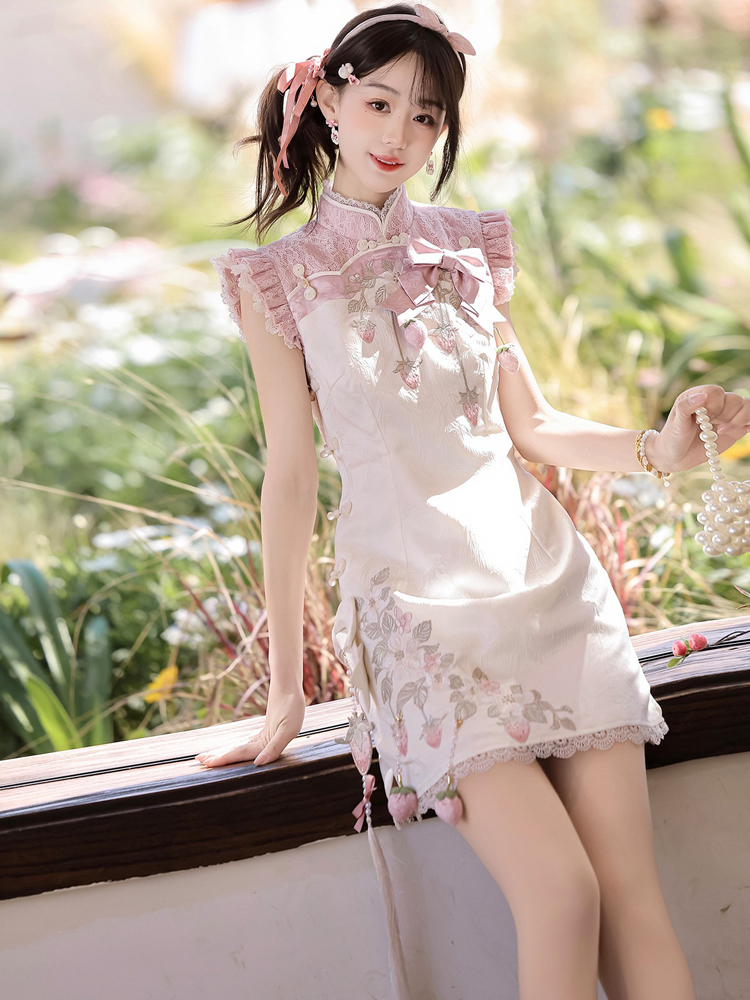 Women Summer Retro Qipao with Chinese-Inspired and Strawberry-Themed Casual Set