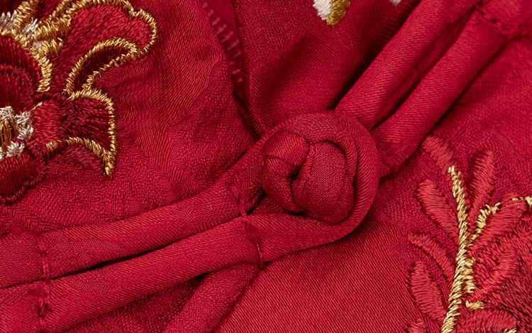 Women Wedding Attire Red Traditional Qipao Gown Paired with Yunjian